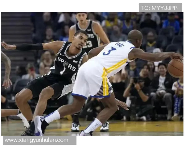 2016至2017赛季NBA马刺与勇士的激烈对决回顾与分析