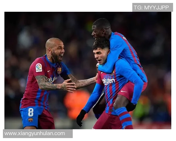 塞维利亚主场迎战巴萨争夺西甲冠军争夺战的关键一役 塞维利亚主场迎战巴萨争夺西甲冠军争夺战的关键一役