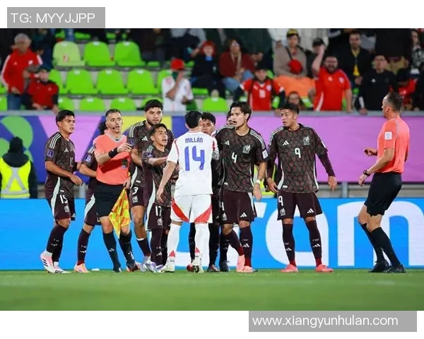 墨西哥与智利友谊赛精彩对决展现足球魅力与团队精神