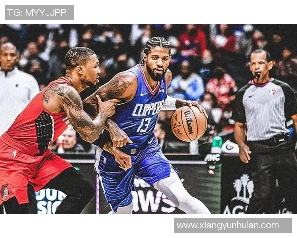 开拓者与快船激战正酣谁能在这场对决中笑到最后