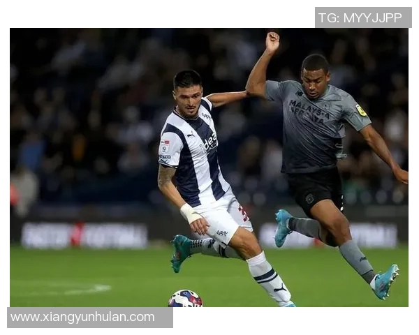 巴黎圣日耳曼迎战西布朗全力争胜展现球队实力与风采 巴黎圣日耳曼迎战西布朗全力争胜展现球队实力与风采