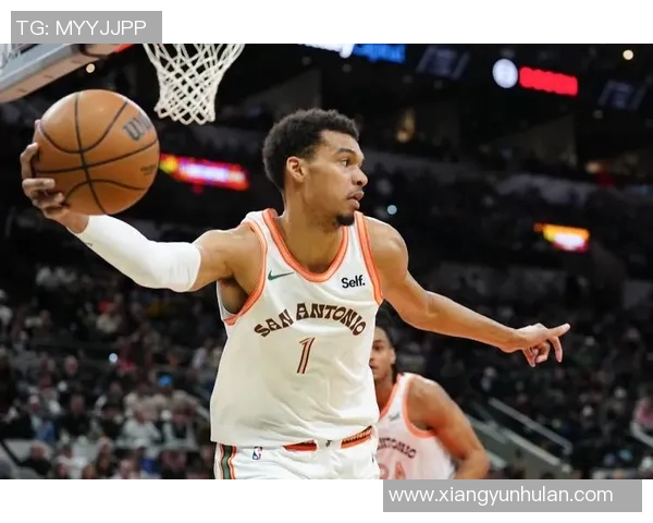 文班亚马新秀赛季表现抢眼场均20分10篮板3盖帽引领联盟新星 文班亚马新秀赛季表现抢眼场均20分10篮板3盖帽引领联盟新星