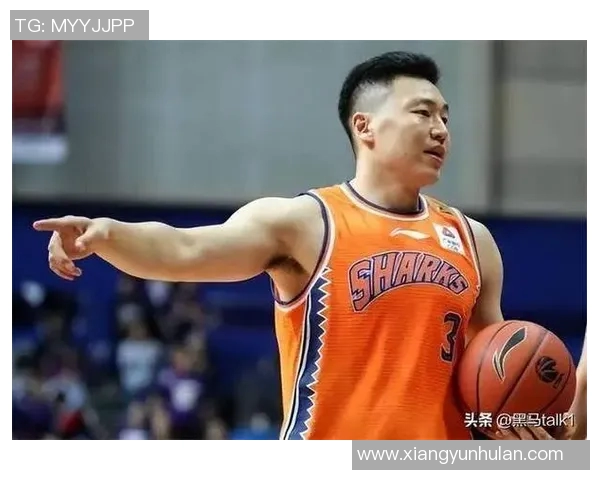 李根的篮球之路:从青涩少年到职业赛场的辉煌蜕变与奋斗历程 李根的篮球之路:从青涩少年到职业赛场的辉煌蜕变与奋斗历程