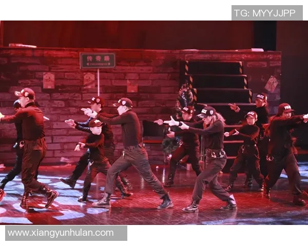 深圳街舞队的蜕变之旅：从街头文化到专业舞台的成长记录